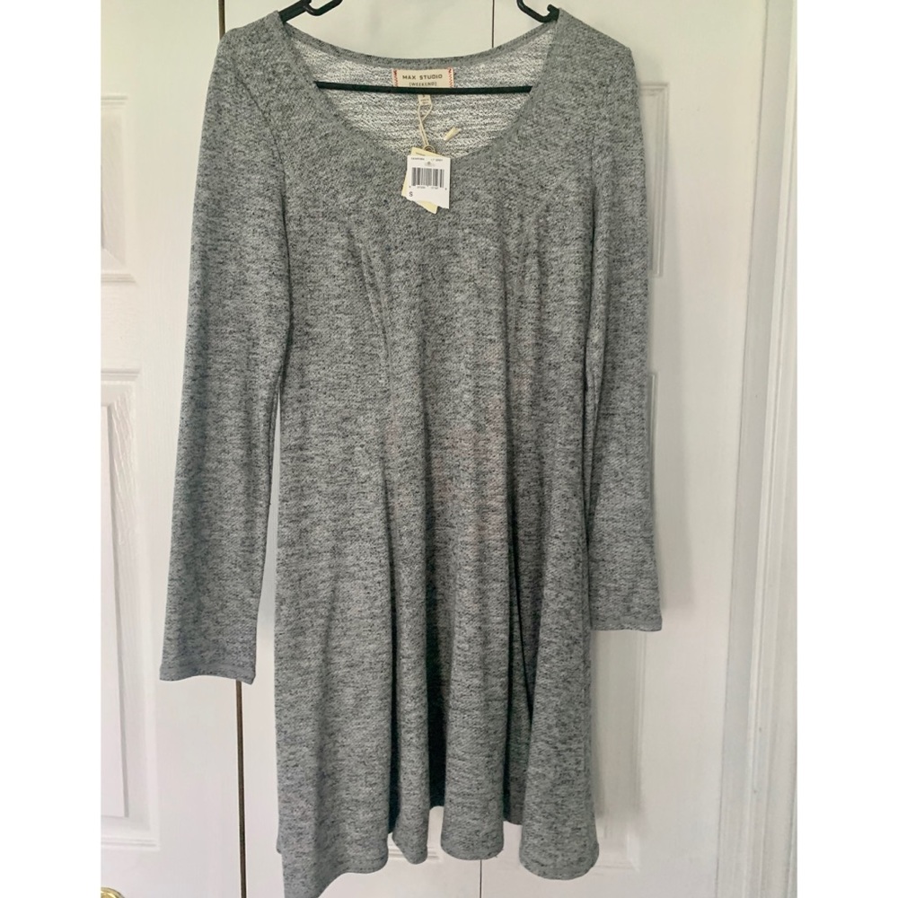 Max studio sweater dress size S .